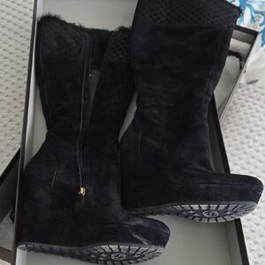 Gucci Black Suede Wedge Shearling Lined Boots